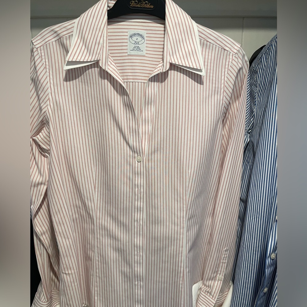 Pinstriped v-neck blouse